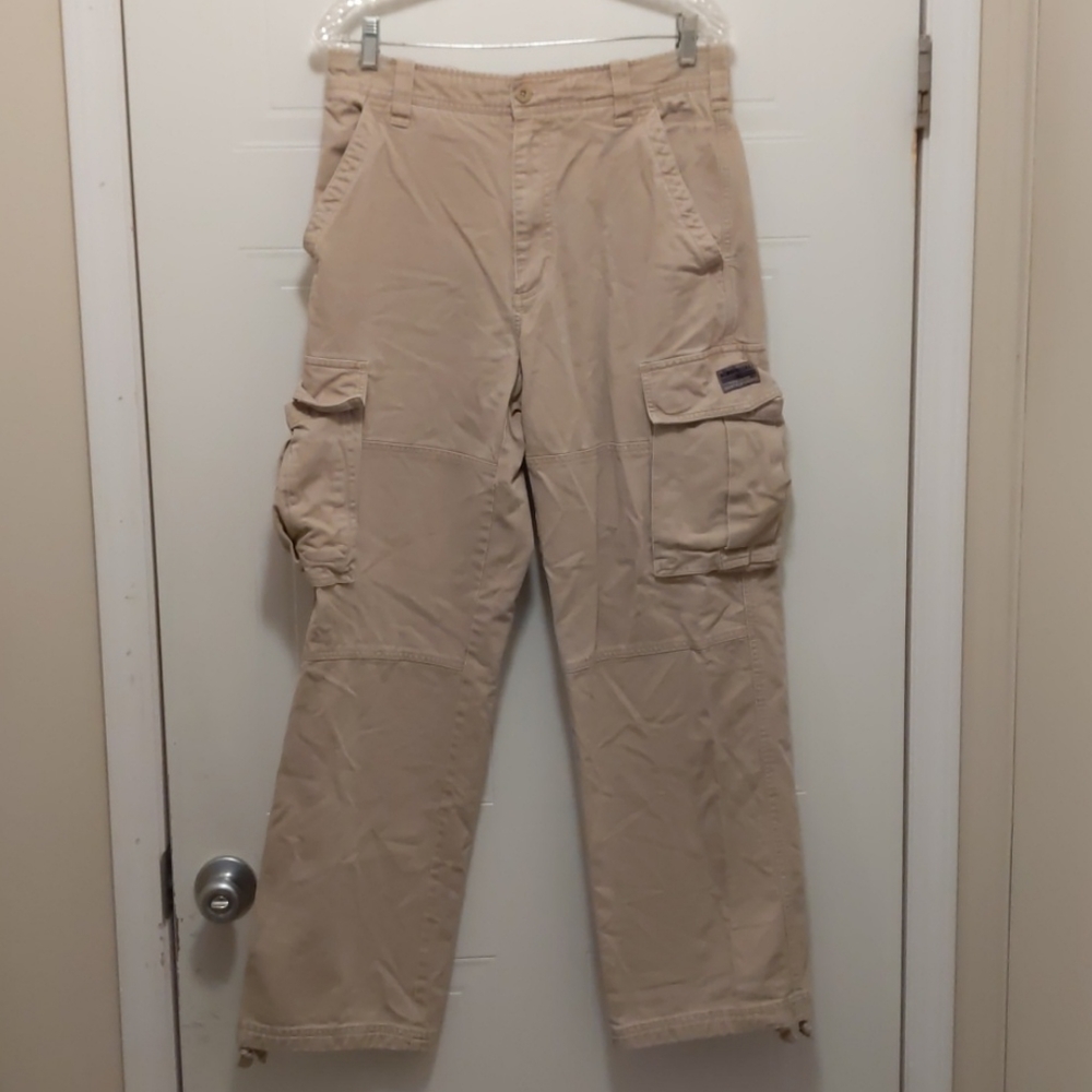 Men's Aeropostale cargo khakis size 32 Long